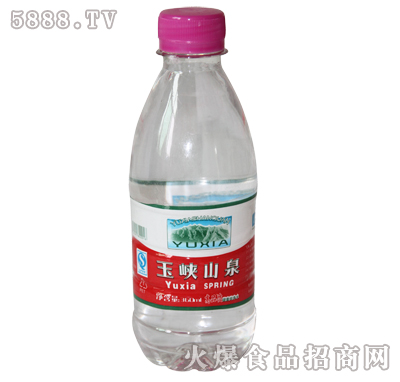 玉峽山泉水